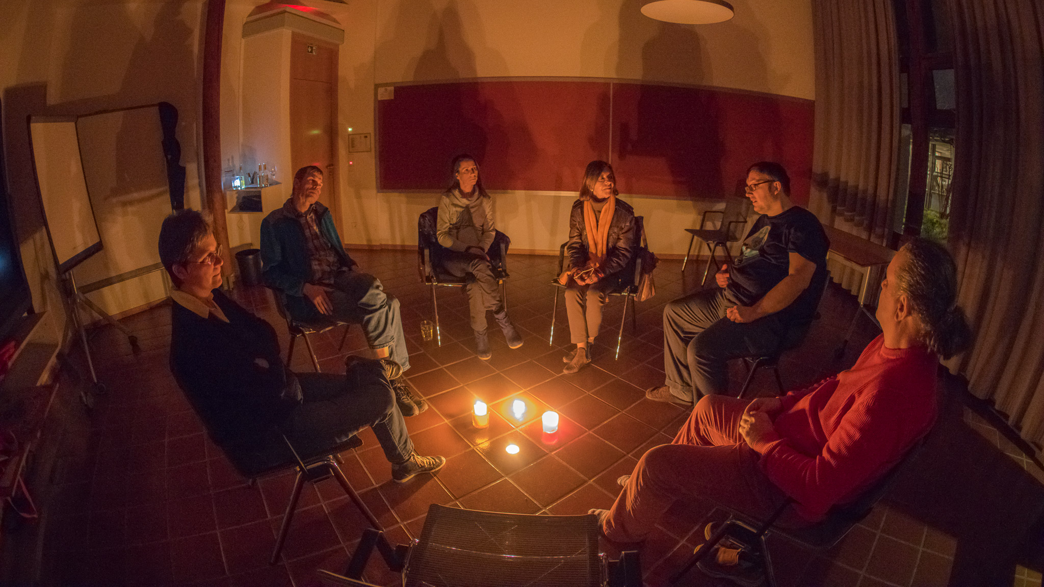 20220409232200 R5D 1885